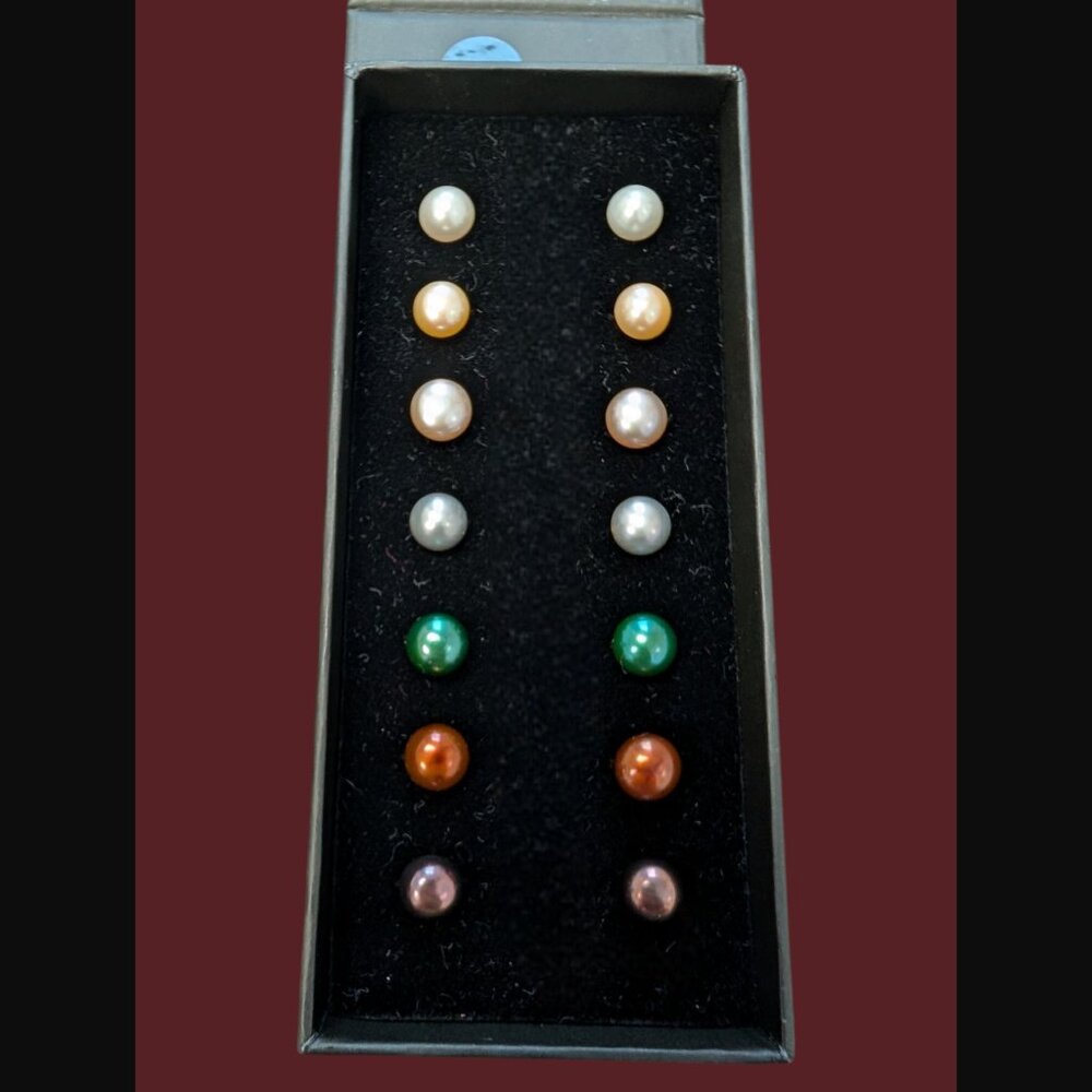 925 Sterling Silver Set Of 7 Natural Pearl Earrings New In Box
